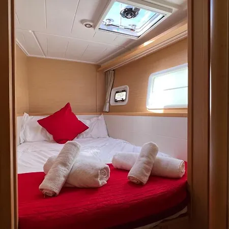 Red Sail Hotel na wodzie Monte Carlo