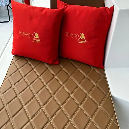 Red Sail Monte Carlo